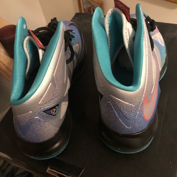 Lebron galaxy - Picture 4 of 4